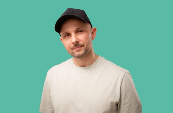 Paweł Petryna - Strateg wideo i przedsiębiorca.
